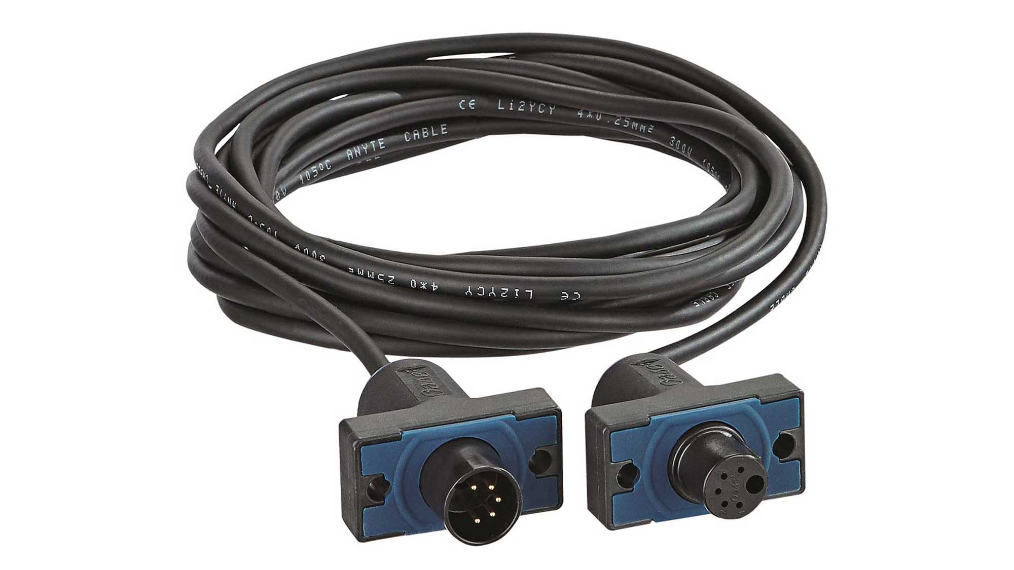Oase Control Connection Cable 10m The Oase Control Connection Cable 10m connects Oase Garden Controllers with OC (Oase Control) compatible pumps, filters, and LED lights.