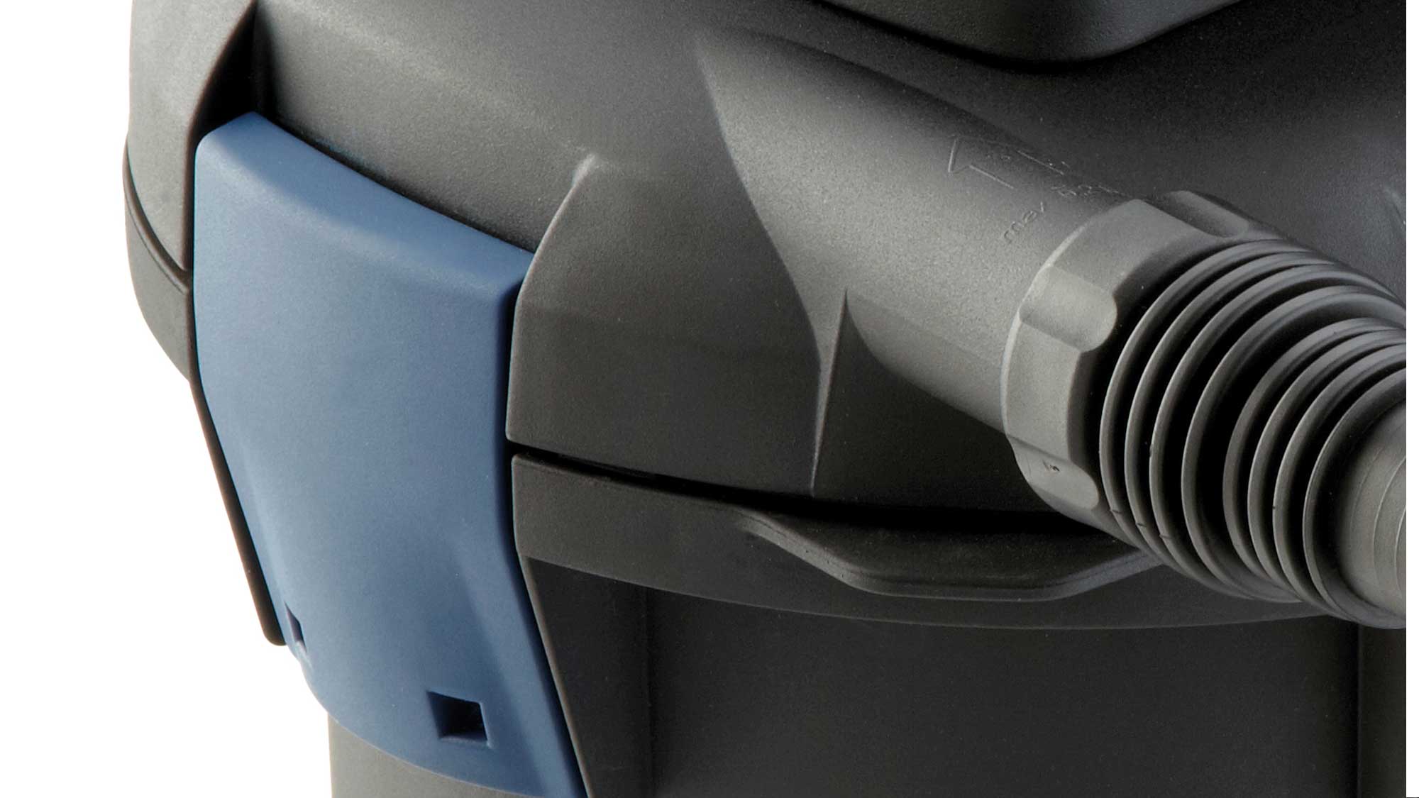OASE105389-BioPressSet4000 In addition to the UV, the BioPress Set 10000 has foam media to harvest solid waste and perform biological filtration.