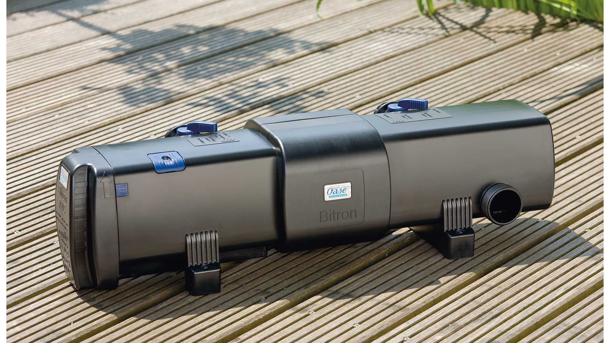 OASE106478-BitronC72W The Oase Bitron C 72W pond filter is a UV clarifier for ensuring clear water in large wildlife or goldfish ponds and small koi ponds.