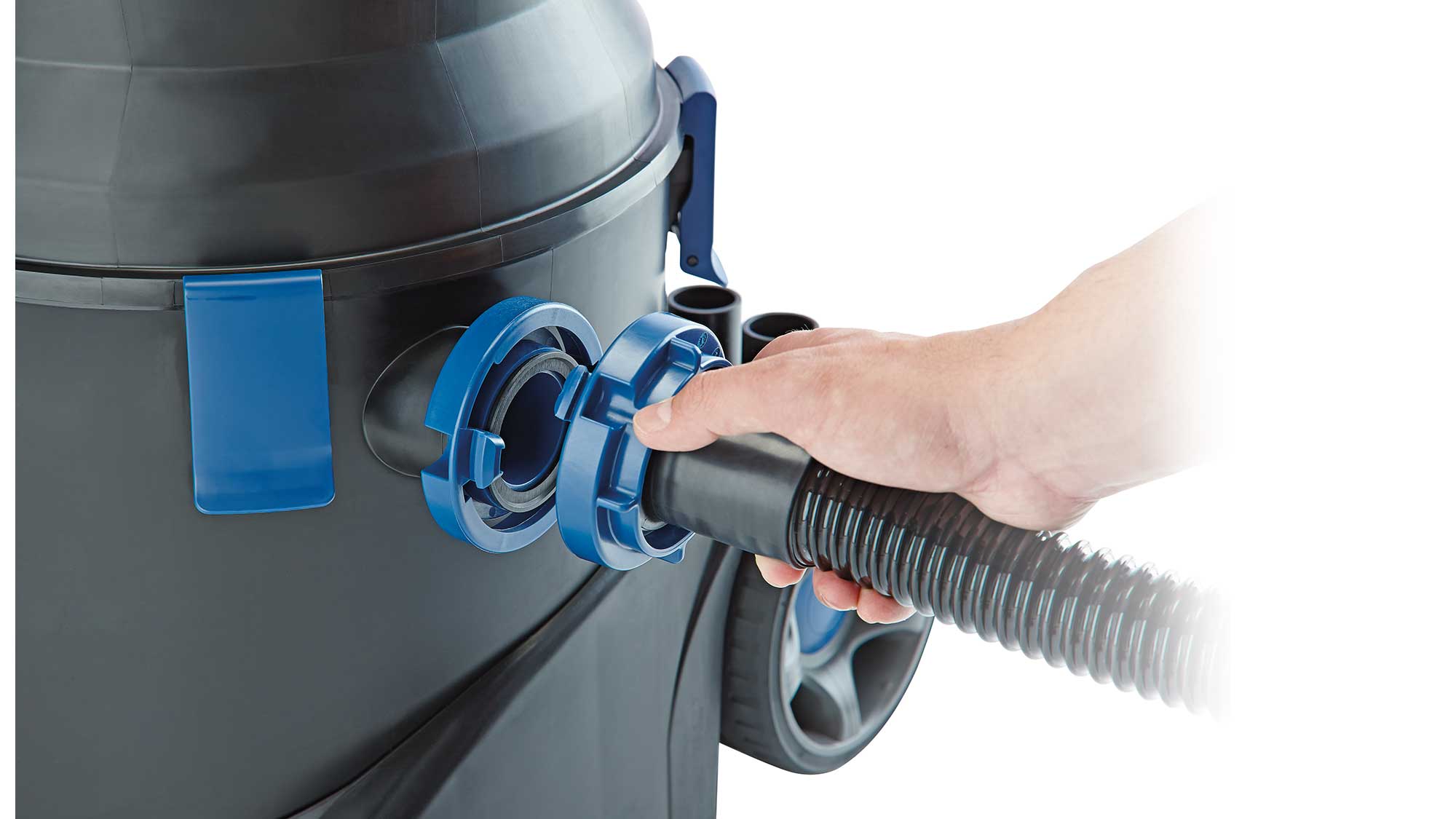 OASE107329-PondoVac5 Oase PondoVac 5 is a powerful pond vacuum cleaner for removing pond silt, sludge and debris.