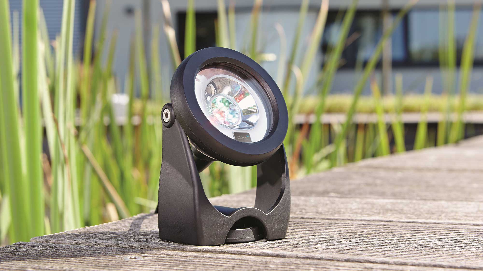 OASE158974-ProfiLuxGardenLED-RGB The ProfiLux Garden LED RGB spotlights give you the ability to create your own unique colourful display, for illuminating water features and pond landscapes.
