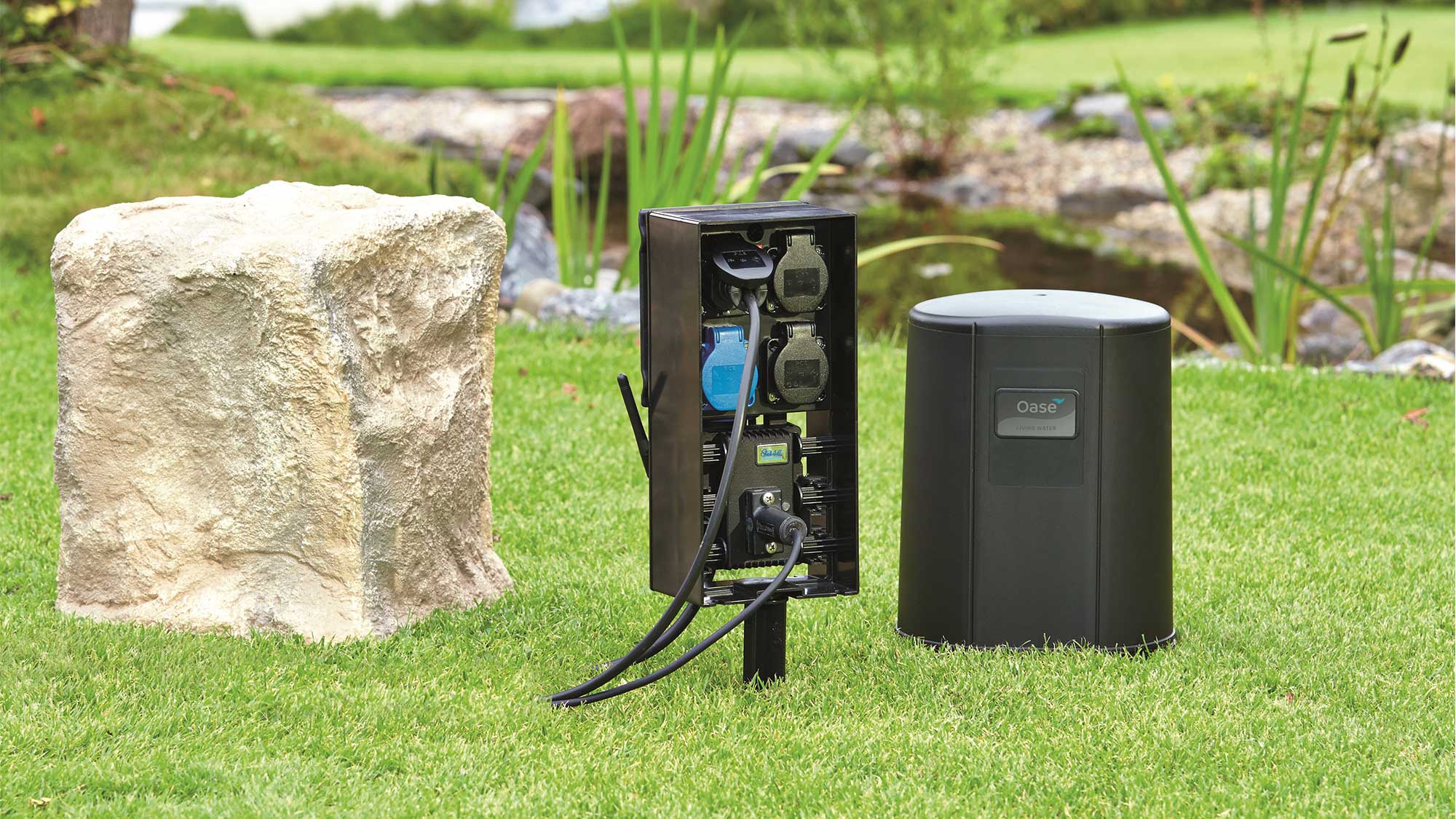 The InScenio FM Master EGC Garden Controller is a WiFi remote garden control system and power supply in one.